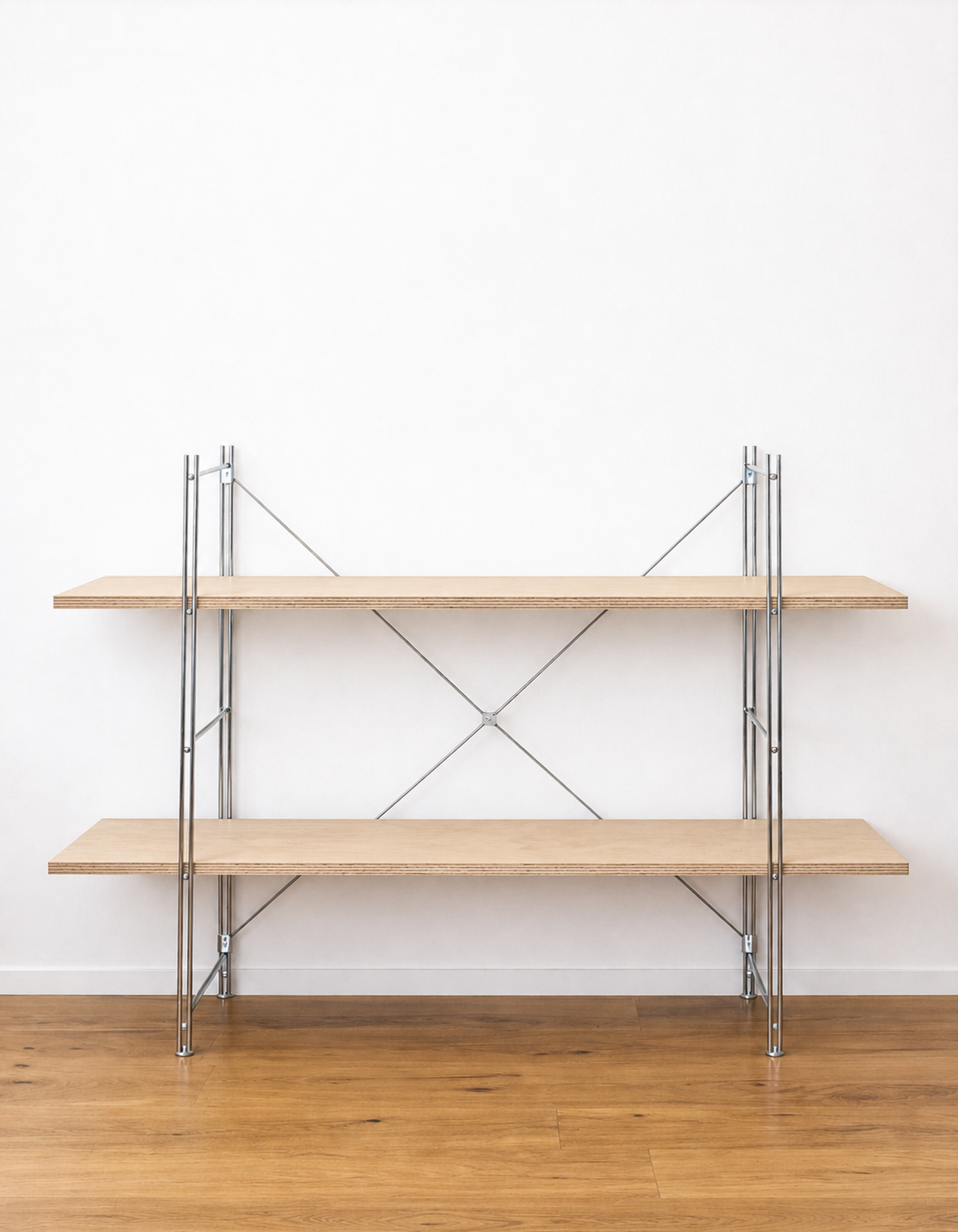 Luub Petit Leiterregal – Modernes Regal für Wohnzimmer & Flur - kleines design Regal aus Holz und Stahl und chrome